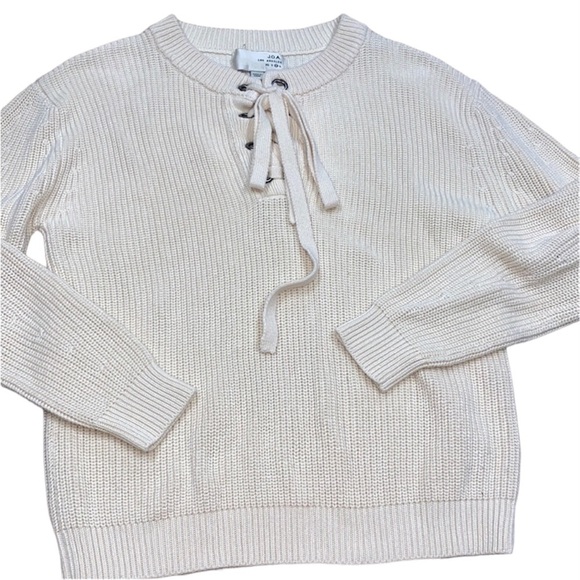 J.O.A ivory cable knit lace up sweater size medium - Picture 1 of 5